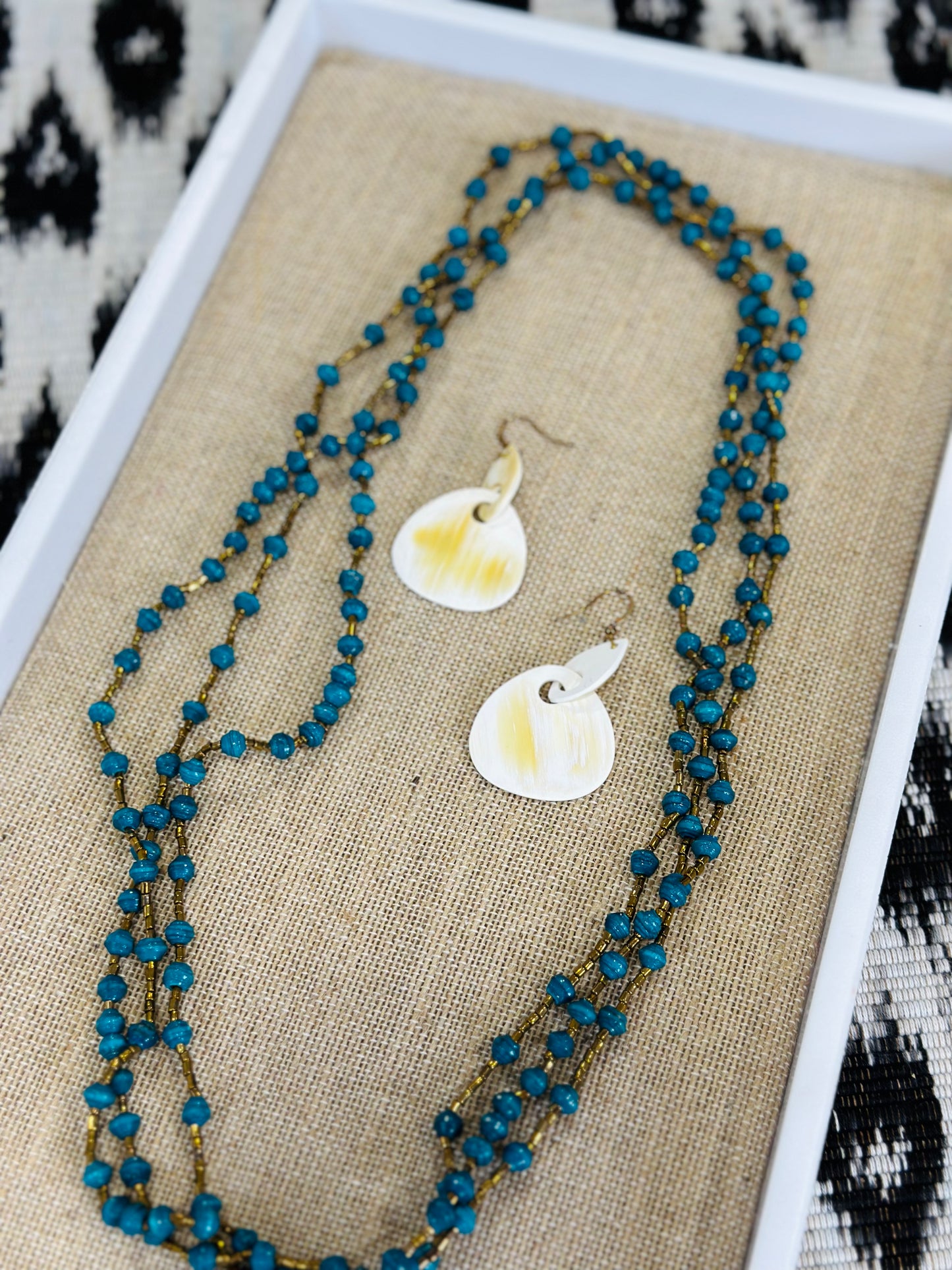 Paper Rope Necklace {teal}