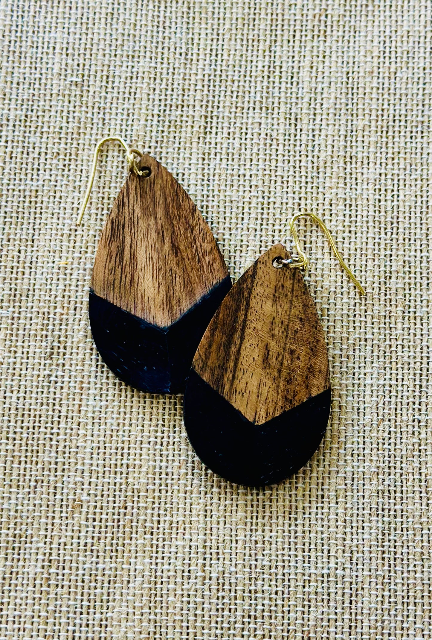 Kiyara Teardrops {black}