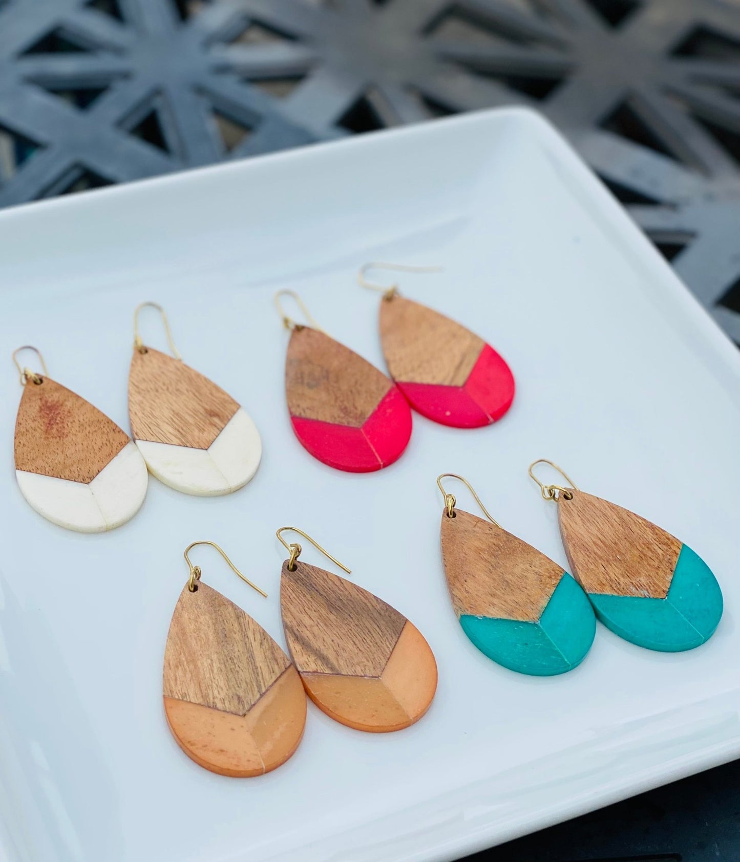 Kiyara Teardrops {natural} - Global Hues Market