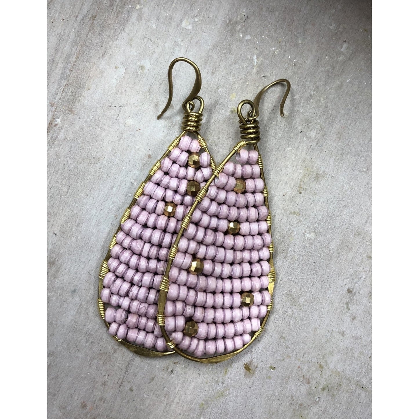 Plump Petal Earrings - Global Hues Market