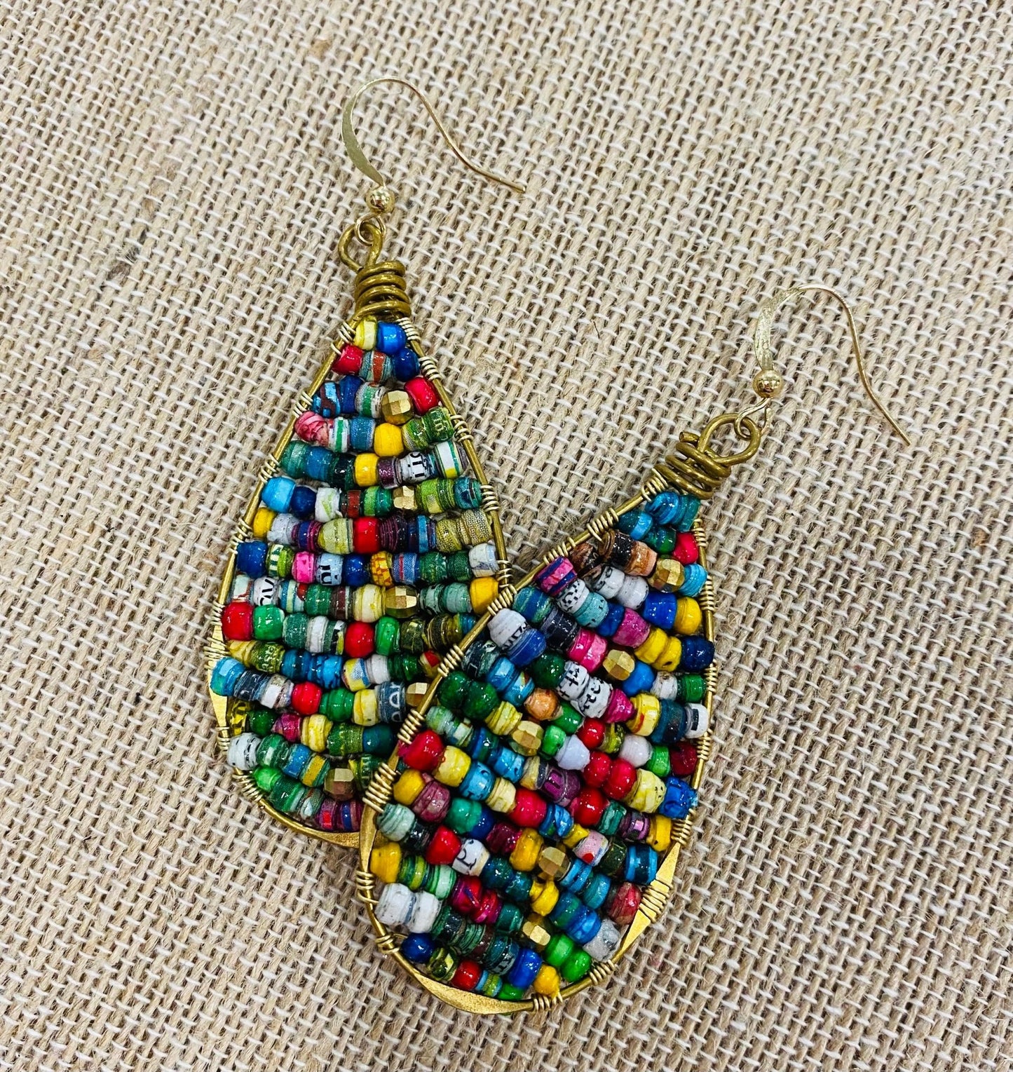 Plump Petal Earrings - Global Hues Market