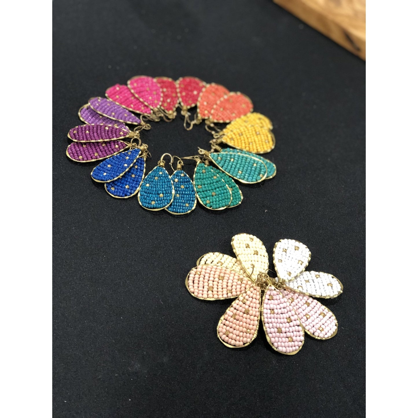 Plump Petal Earrings - Global Hues Market