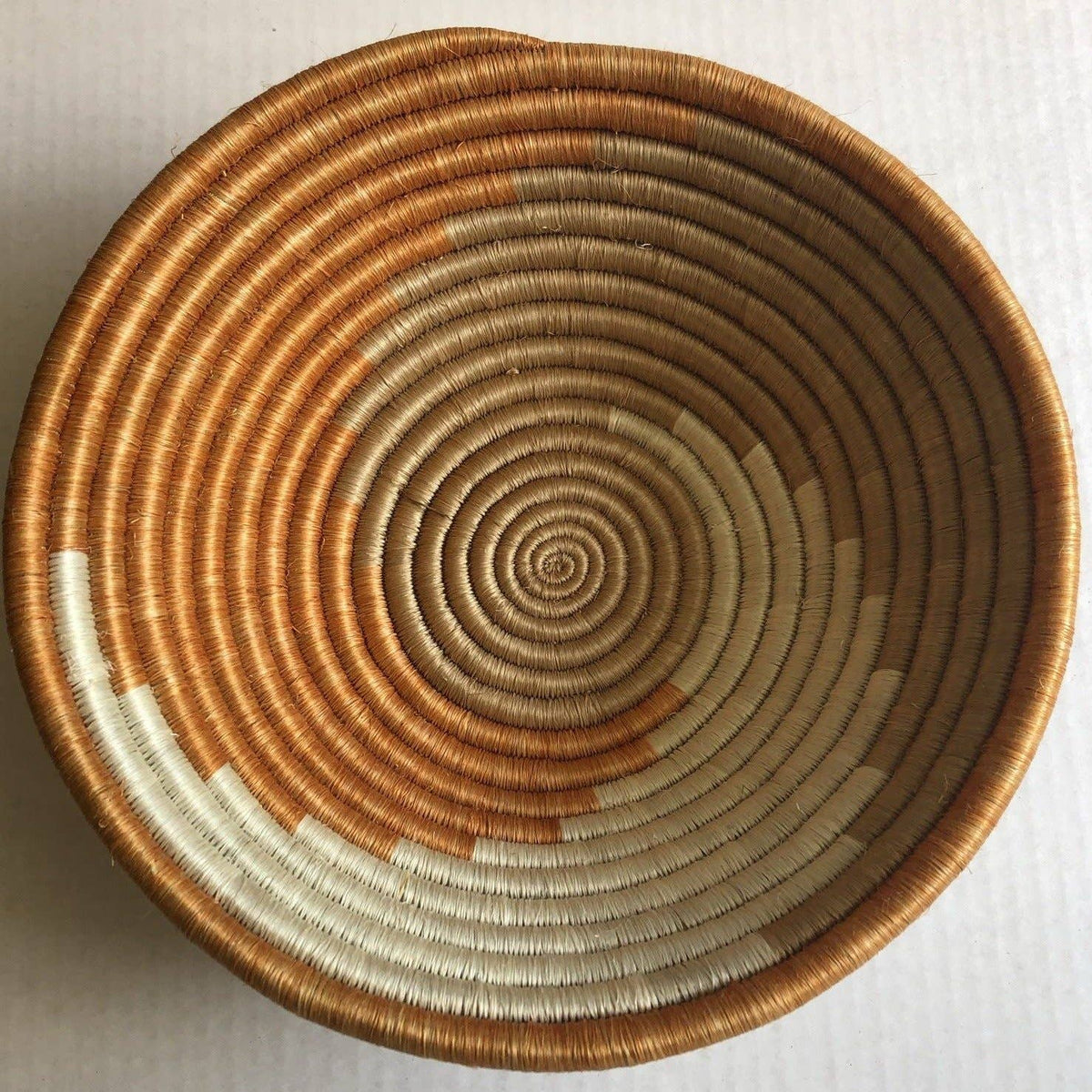 Rwanda Tonga Baskets: Khaki Star Burnt Orange Accent