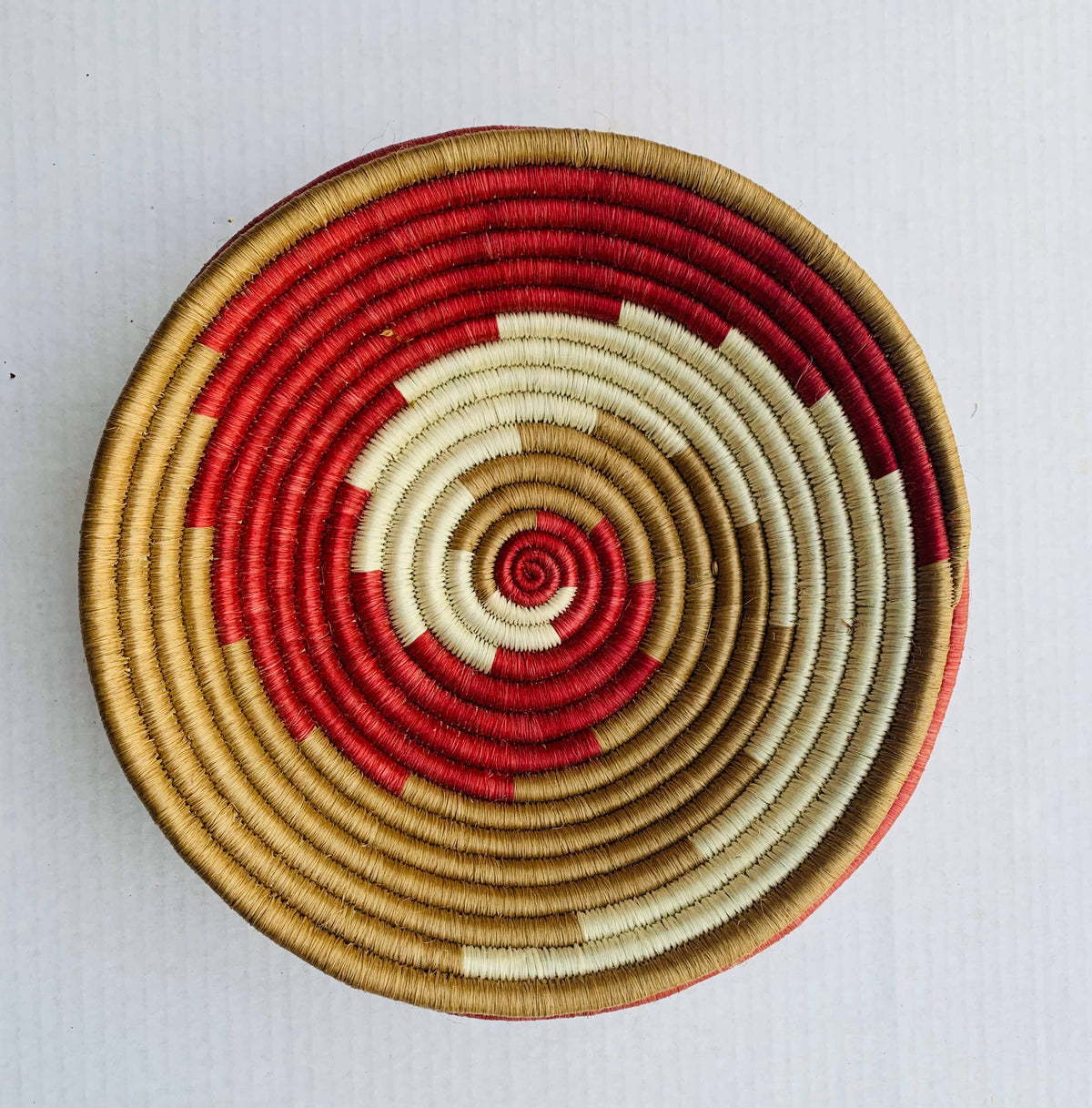 Rwanda Tonga Baskets: Khaki Star Burnt Orange Accent