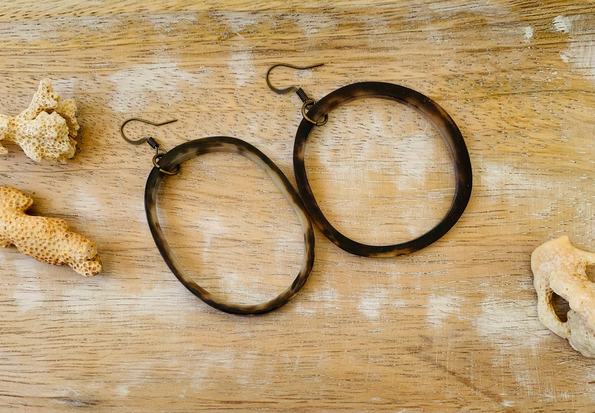 Ankola Horn Hoop Earrings (without wirewrap): Dark Version = Black - Brown