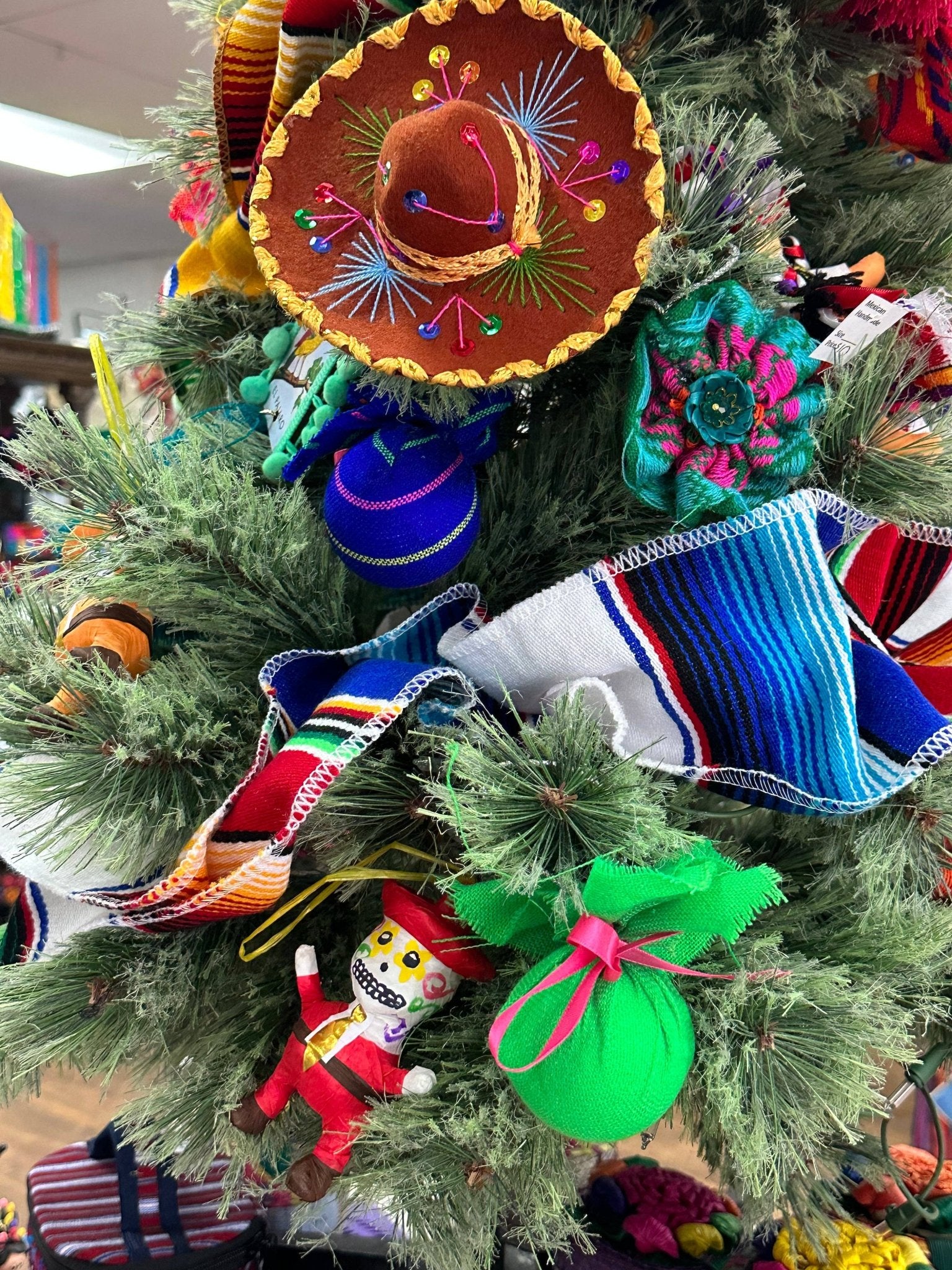 Christmas Cambaya Ornaments - Global Hues Market