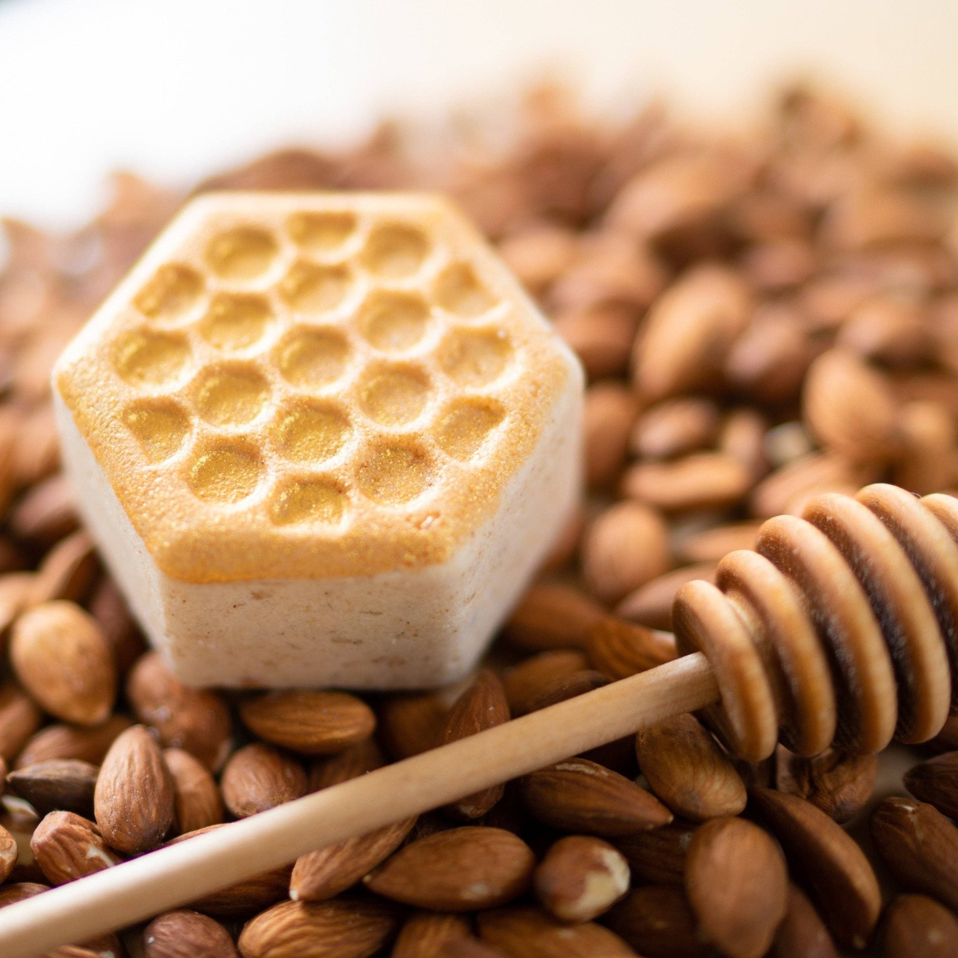 Sweet Honey Almond Froth Bomb - Global Hues Market